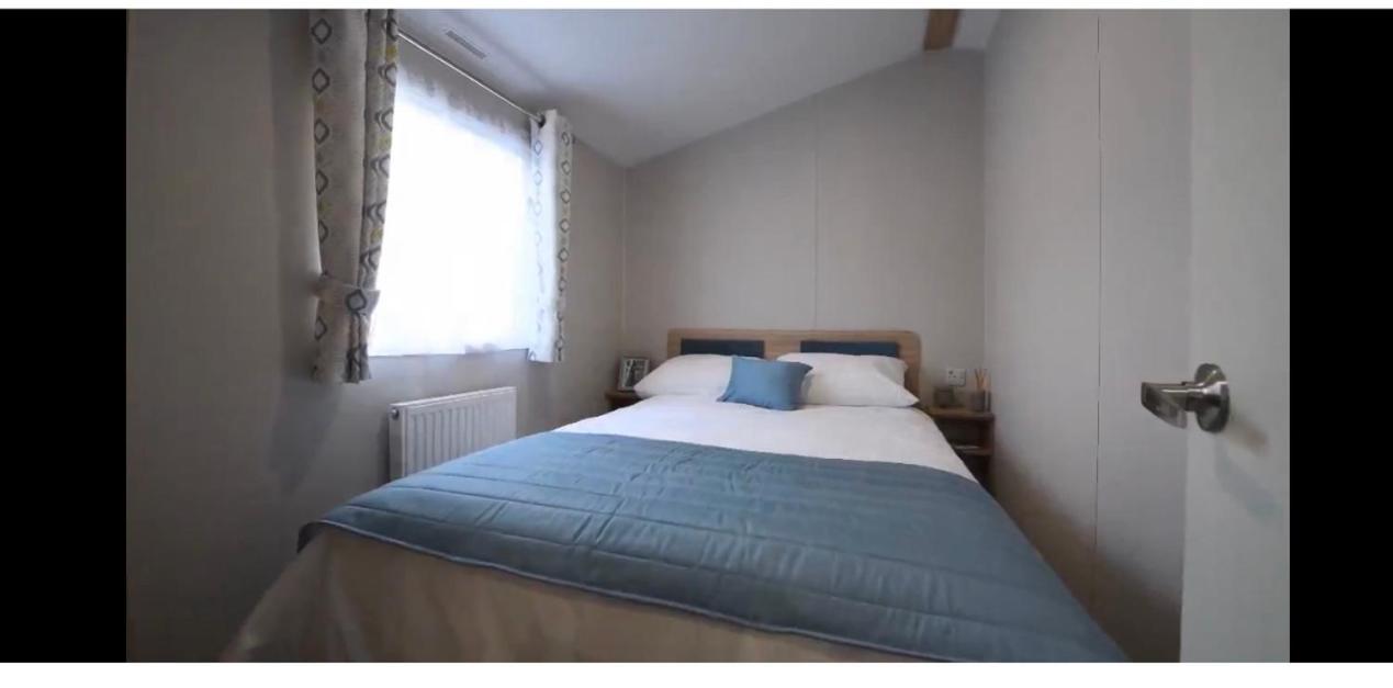 Ultimate Serene Getaway East Mersea Екстериор снимка
