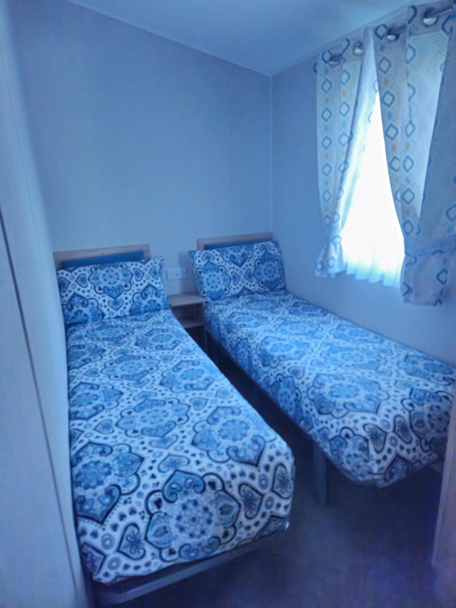 Ultimate Serene Getaway East Mersea Екстериор снимка